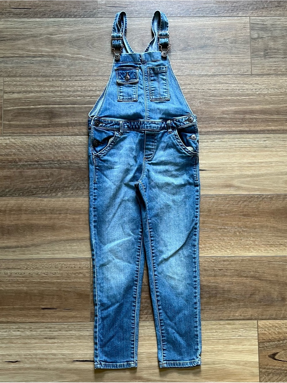 Oshkosh Classic Blue Denim Overalls Girls Jeans size 7